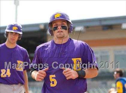 Thumbnail 3 in Linden vs. Escalon (Banner Island Classic) photogallery.