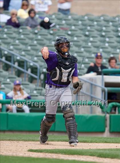 Thumbnail 1 in Linden vs. Escalon (Banner Island Classic) photogallery.