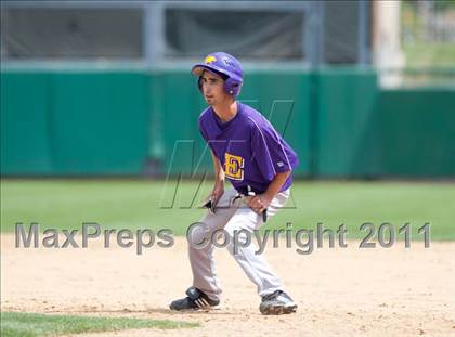 Thumbnail 3 in Linden vs. Escalon (Banner Island Classic) photogallery.