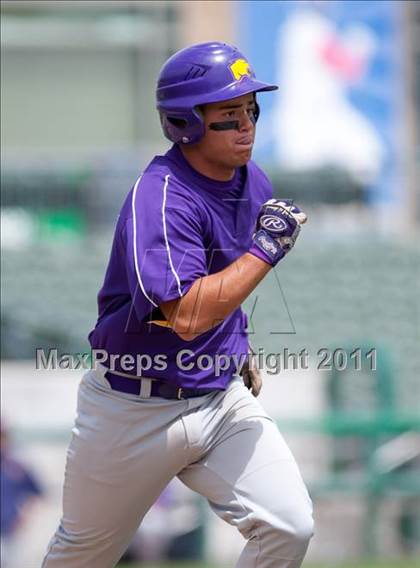 Thumbnail 1 in Linden vs. Escalon (Banner Island Classic) photogallery.