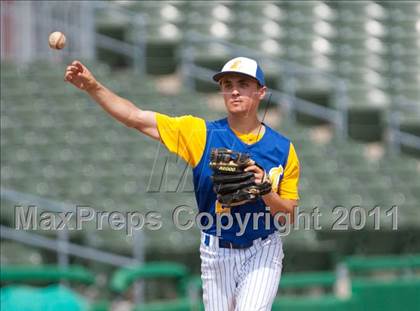 Thumbnail 1 in Linden vs. Escalon (Banner Island Classic) photogallery.