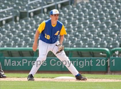 Thumbnail 2 in Linden vs. Escalon (Banner Island Classic) photogallery.