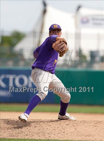 Thumbnail 1 in Linden vs. Escalon (Banner Island Classic) photogallery.