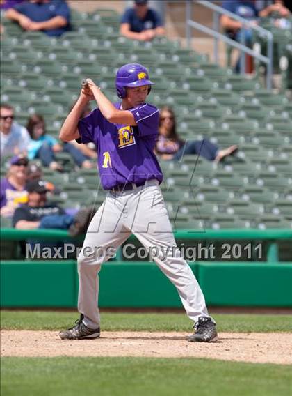Thumbnail 1 in Linden vs. Escalon (Banner Island Classic) photogallery.