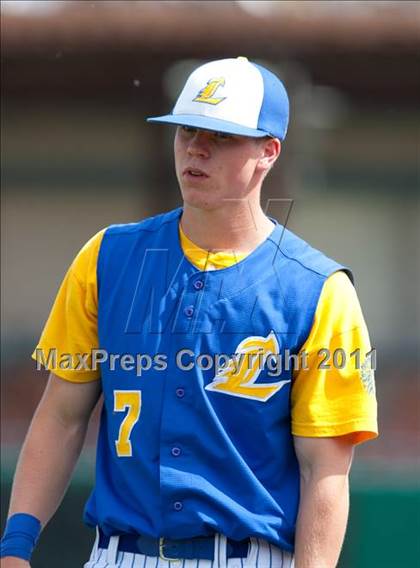 Thumbnail 3 in Linden vs. Escalon (Banner Island Classic) photogallery.