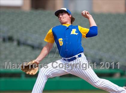 Thumbnail 1 in Linden vs. Escalon (Banner Island Classic) photogallery.