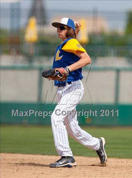 Thumbnail 2 in Linden vs. Escalon (Banner Island Classic) photogallery.
