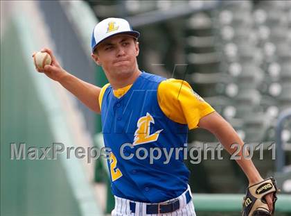 Thumbnail 2 in Linden vs. Escalon (Banner Island Classic) photogallery.