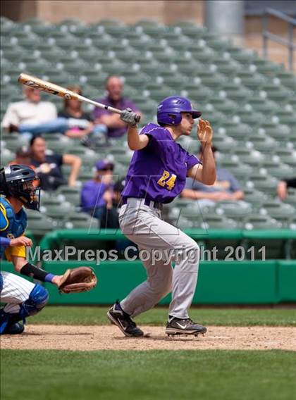 Thumbnail 2 in Linden vs. Escalon (Banner Island Classic) photogallery.