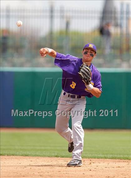 Thumbnail 1 in Linden vs. Escalon (Banner Island Classic) photogallery.