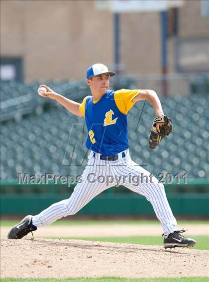 Thumbnail 1 in Linden vs. Escalon (Banner Island Classic) photogallery.
