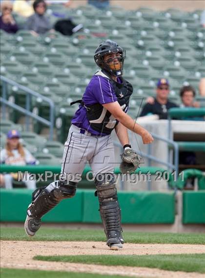 Thumbnail 2 in Linden vs. Escalon (Banner Island Classic) photogallery.