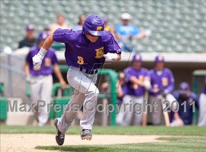 Thumbnail 1 in Linden vs. Escalon (Banner Island Classic) photogallery.