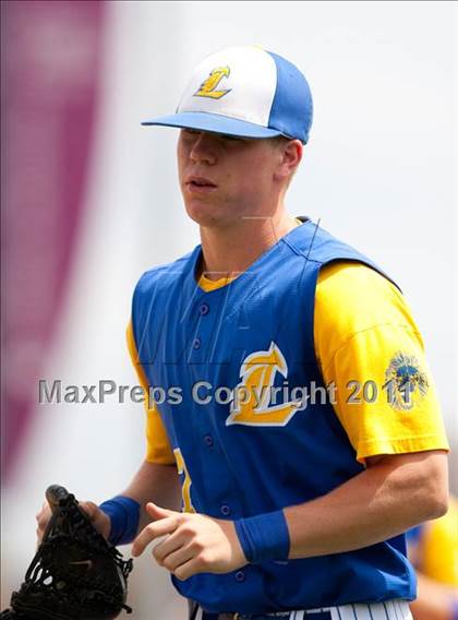 Thumbnail 2 in Linden vs. Escalon (Banner Island Classic) photogallery.