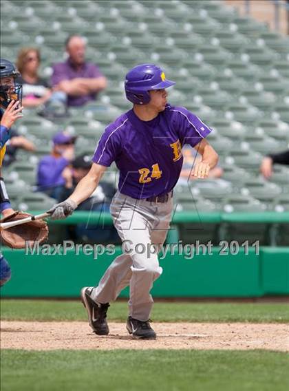 Thumbnail 3 in Linden vs. Escalon (Banner Island Classic) photogallery.