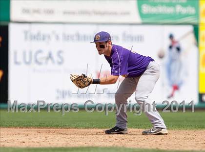 Thumbnail 1 in Linden vs. Escalon (Banner Island Classic) photogallery.