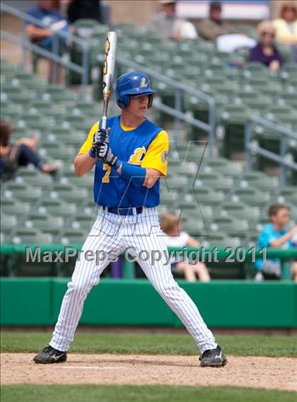 Thumbnail 1 in Linden vs. Escalon (Banner Island Classic) photogallery.