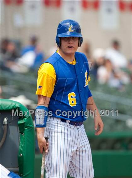 Thumbnail 3 in Linden vs. Escalon (Banner Island Classic) photogallery.
