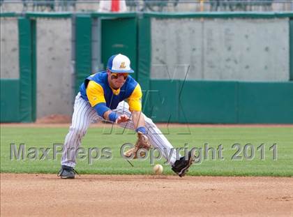 Thumbnail 3 in Linden vs. Escalon (Banner Island Classic) photogallery.
