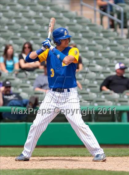 Thumbnail 2 in Linden vs. Escalon (Banner Island Classic) photogallery.