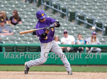 Thumbnail 2 in Linden vs. Escalon (Banner Island Classic) photogallery.