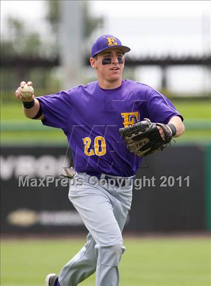 Thumbnail 3 in Linden vs. Escalon (Banner Island Classic) photogallery.