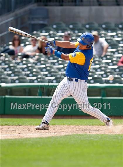 Thumbnail 3 in Linden vs. Escalon (Banner Island Classic) photogallery.