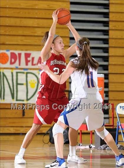 Thumbnail 2 in Burlingame vs. Folsom (Bulldog Winter Classic) photogallery.