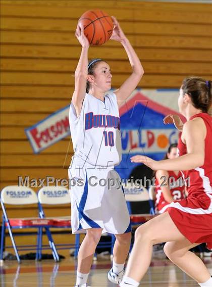 Thumbnail 1 in Burlingame vs. Folsom (Bulldog Winter Classic) photogallery.