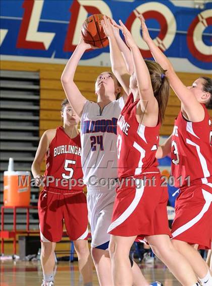 Thumbnail 1 in Burlingame vs. Folsom (Bulldog Winter Classic) photogallery.