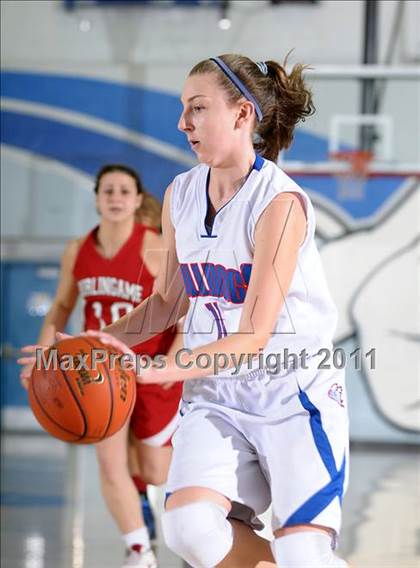 Thumbnail 2 in Burlingame vs. Folsom (Bulldog Winter Classic) photogallery.