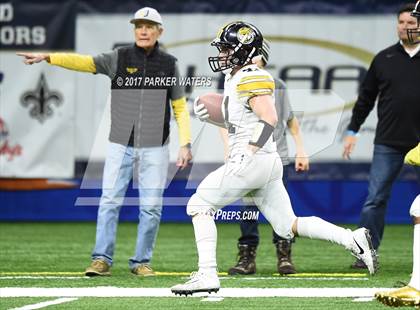 Thumbnail 1 in University Lab vs. De La Salle (LHSAA Division II Final) photogallery.