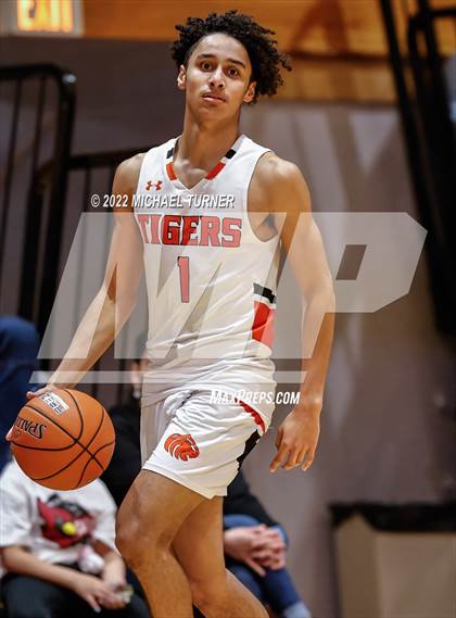 Thumbnail 3 in Idaho State All Star Game 2022 photogallery.