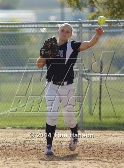 Thumbnail 1 in Air Academy vs Mountain View (CHSAA 4A Region 2 Round 2 Playoff) photogallery.