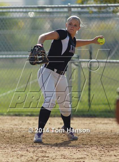 Thumbnail 2 in Air Academy vs Mountain View (CHSAA 4A Region 2 Round 2 Playoff) photogallery.