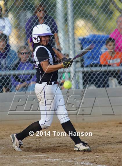 Thumbnail 3 in Air Academy vs Mountain View (CHSAA 4A Region 2 Round 2 Playoff) photogallery.