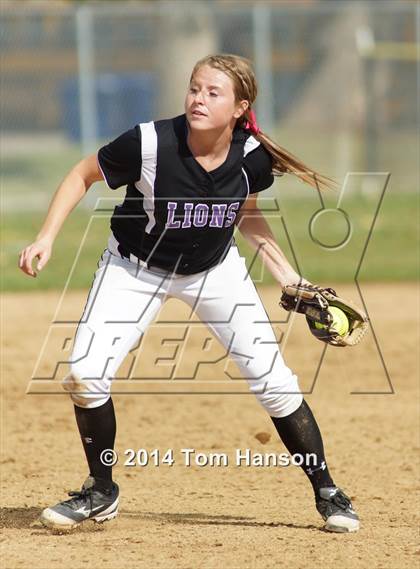 Thumbnail 3 in Air Academy vs Mountain View (CHSAA 4A Region 2 Round 2 Playoff) photogallery.