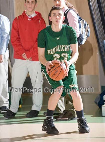 Thumbnail 2 in Bishop Hendricken @ Chariho photogallery.