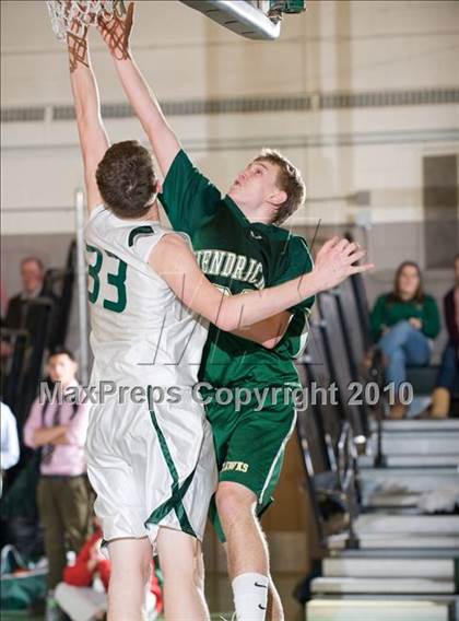 Thumbnail 2 in Bishop Hendricken @ Chariho photogallery.