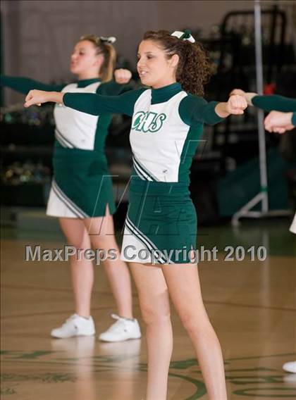 Thumbnail 2 in Bishop Hendricken @ Chariho photogallery.