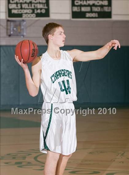 Thumbnail 1 in Bishop Hendricken @ Chariho photogallery.