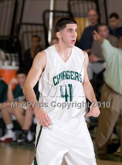 Thumbnail 3 in Bishop Hendricken @ Chariho photogallery.