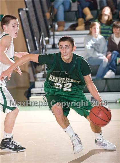 Thumbnail 2 in Bishop Hendricken @ Chariho photogallery.