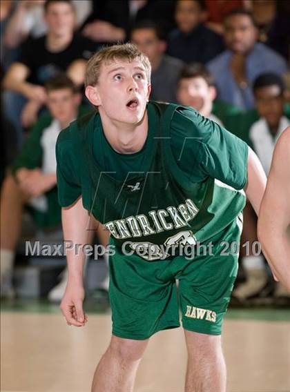 Thumbnail 1 in Bishop Hendricken @ Chariho photogallery.