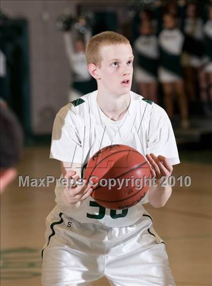 Thumbnail 3 in Bishop Hendricken @ Chariho photogallery.