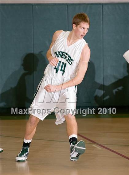 Thumbnail 2 in Bishop Hendricken @ Chariho photogallery.
