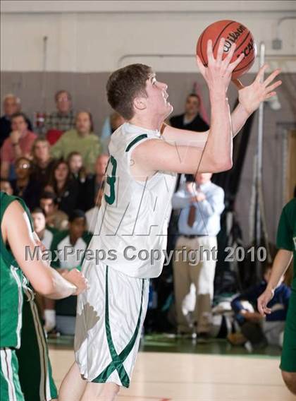 Thumbnail 1 in Bishop Hendricken @ Chariho photogallery.