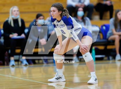 Thumbnail 3 in Millard South vs. Marian photogallery.