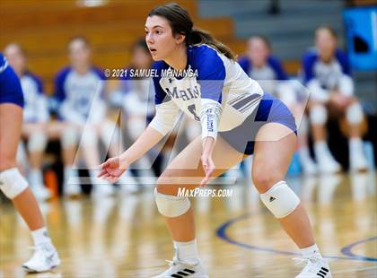 Thumbnail 3 in Millard South vs. Marian photogallery.