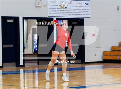 Thumbnail 3 in Millard South vs. Marian photogallery.